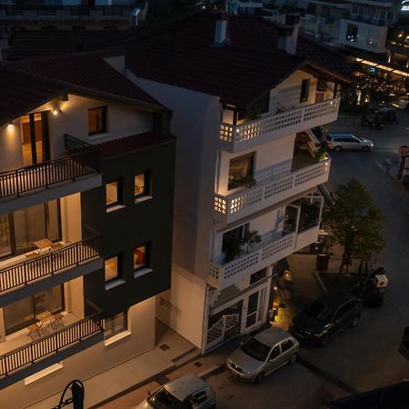 Element Suites - Yellow - Apt 2Bd - Kalampáka Ngoại thất bức ảnh
