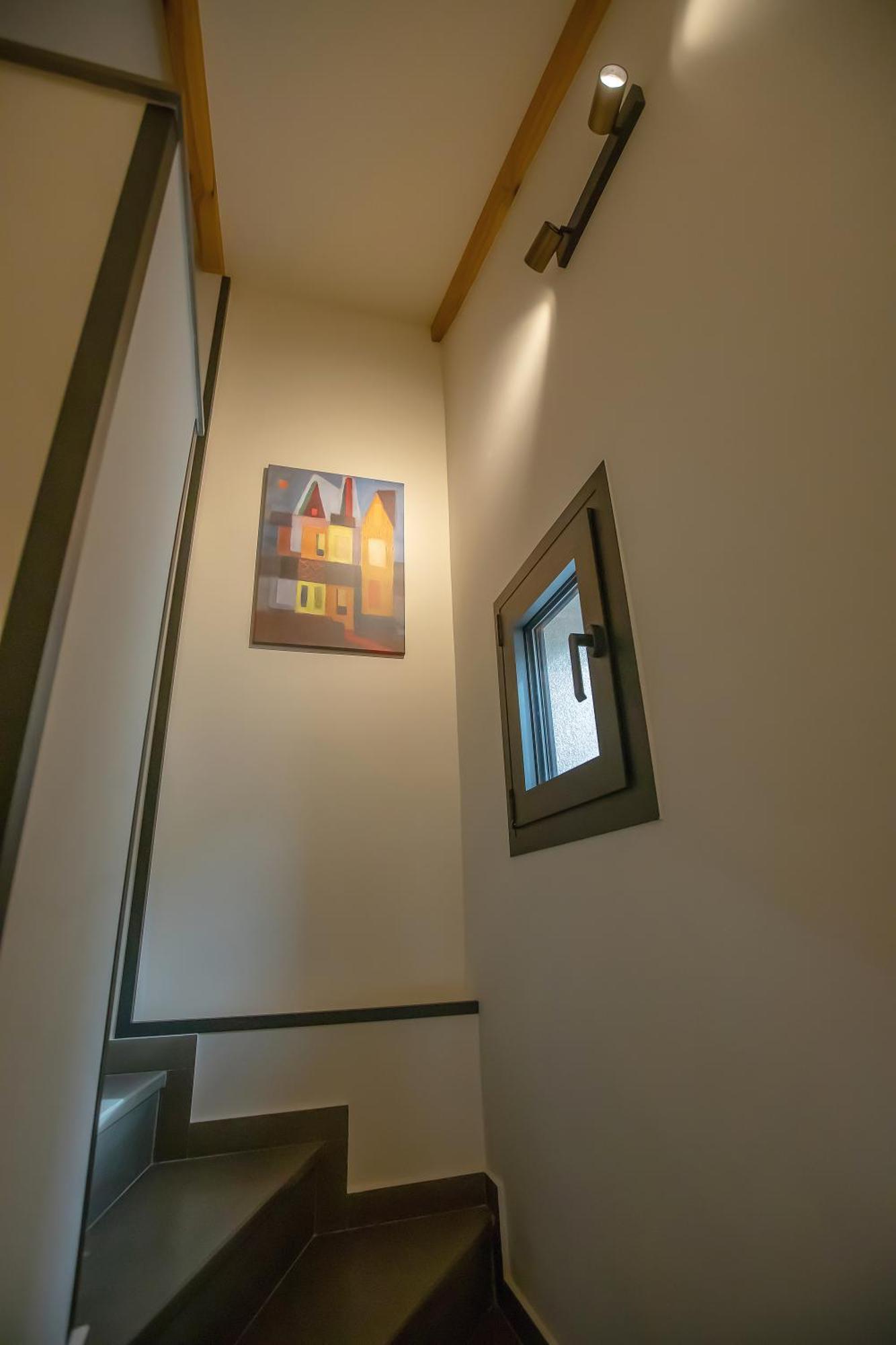 Element Suites - Yellow - Apt 2Bd - Kalampáka Ngoại thất bức ảnh