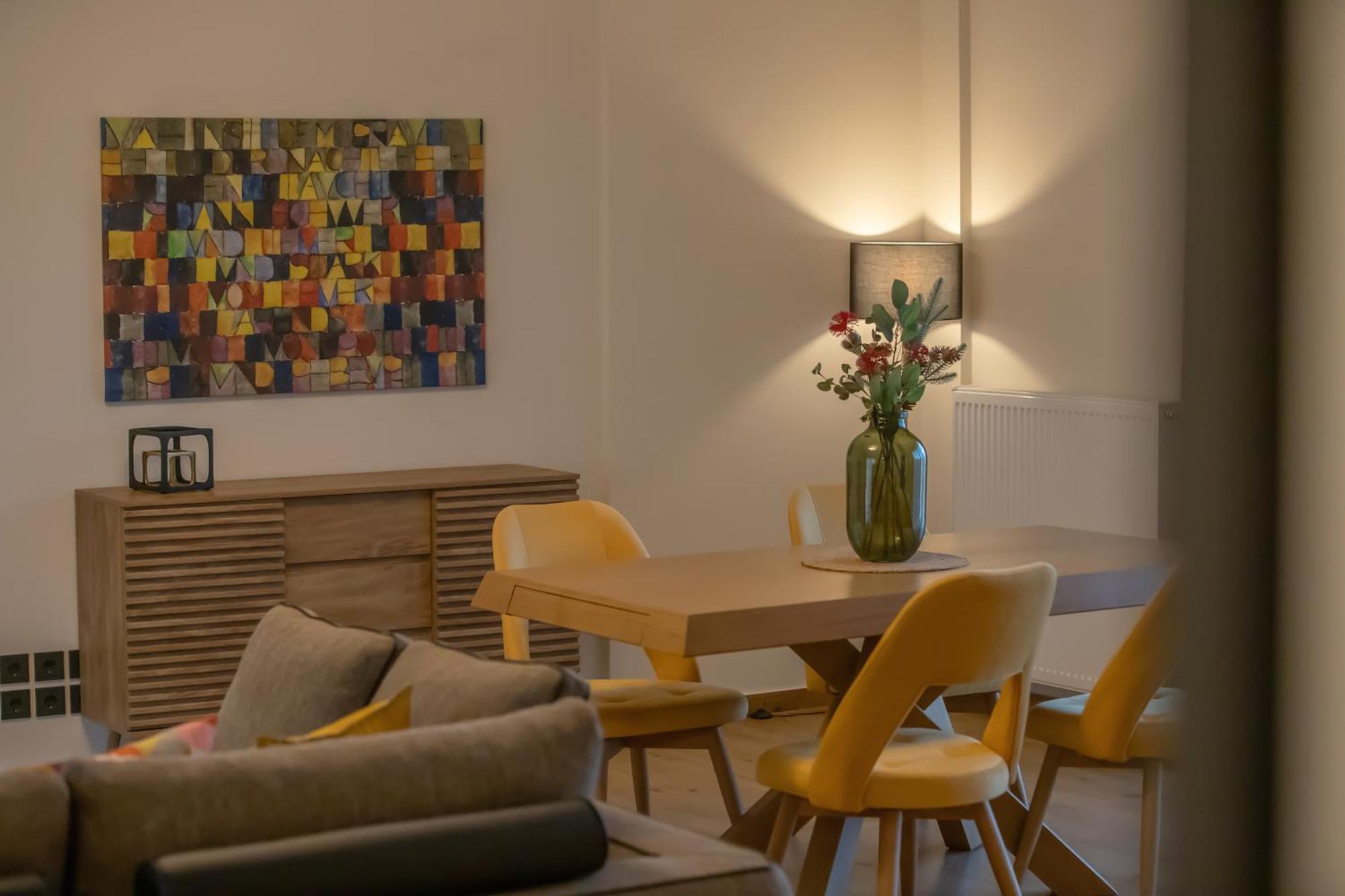 Element Suites - Yellow - Apt 2Bd - Kalampáka Ngoại thất bức ảnh