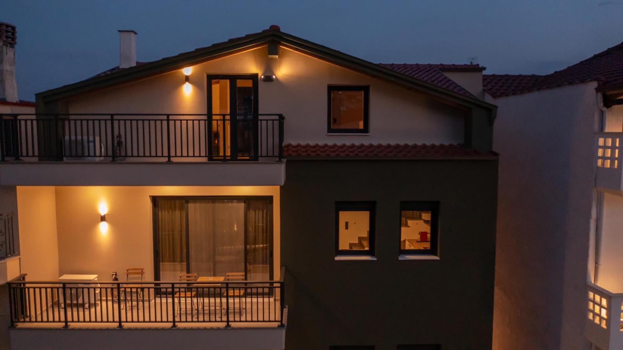 Element Suites - Yellow - Apt 2Bd - Kalampáka Ngoại thất bức ảnh