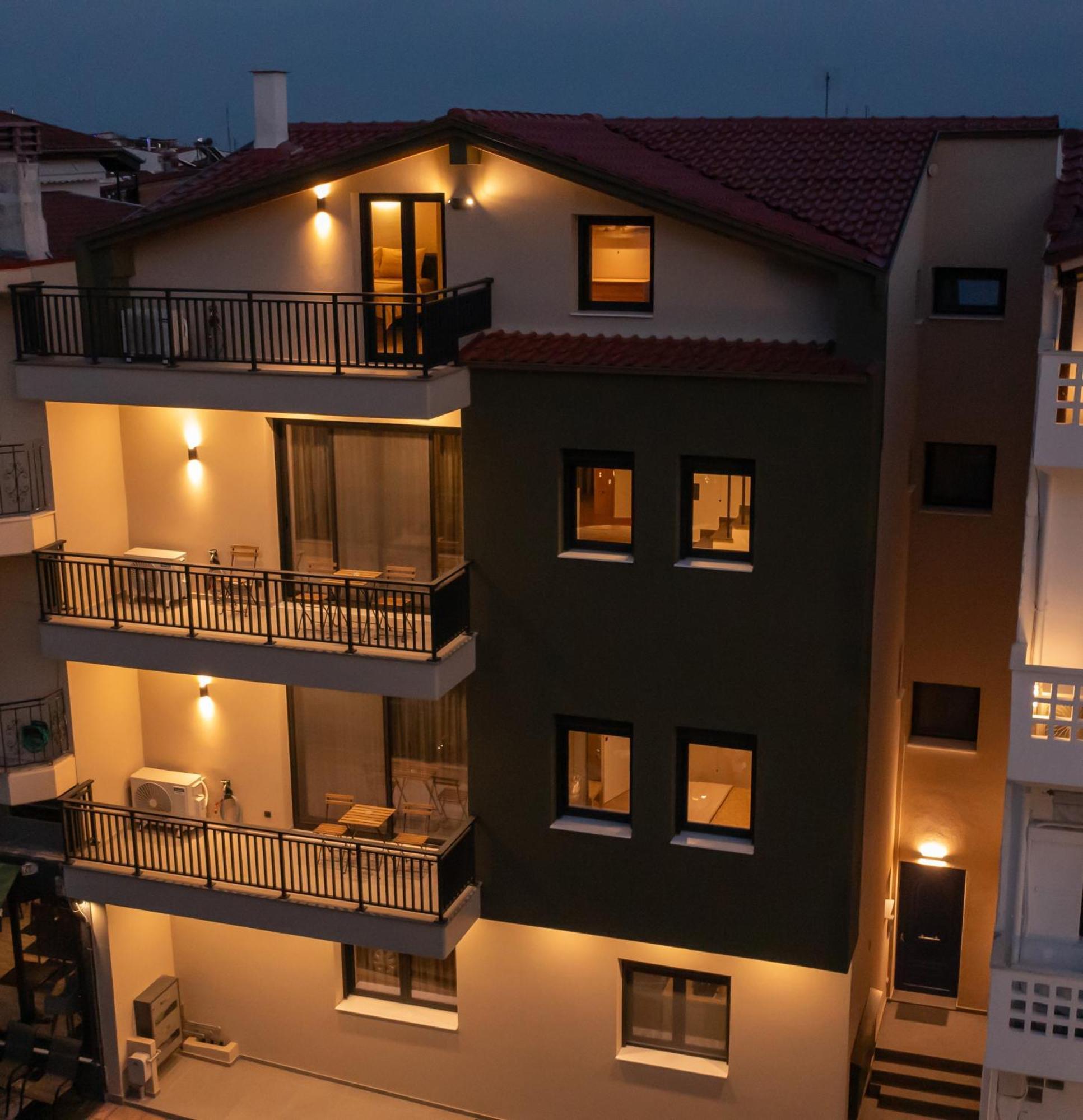 Element Suites - Yellow - Apt 2Bd - Kalampáka Ngoại thất bức ảnh